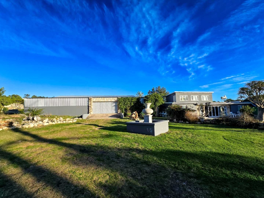 3 Bedroom Property for Sale in Stilbaai Western Cape